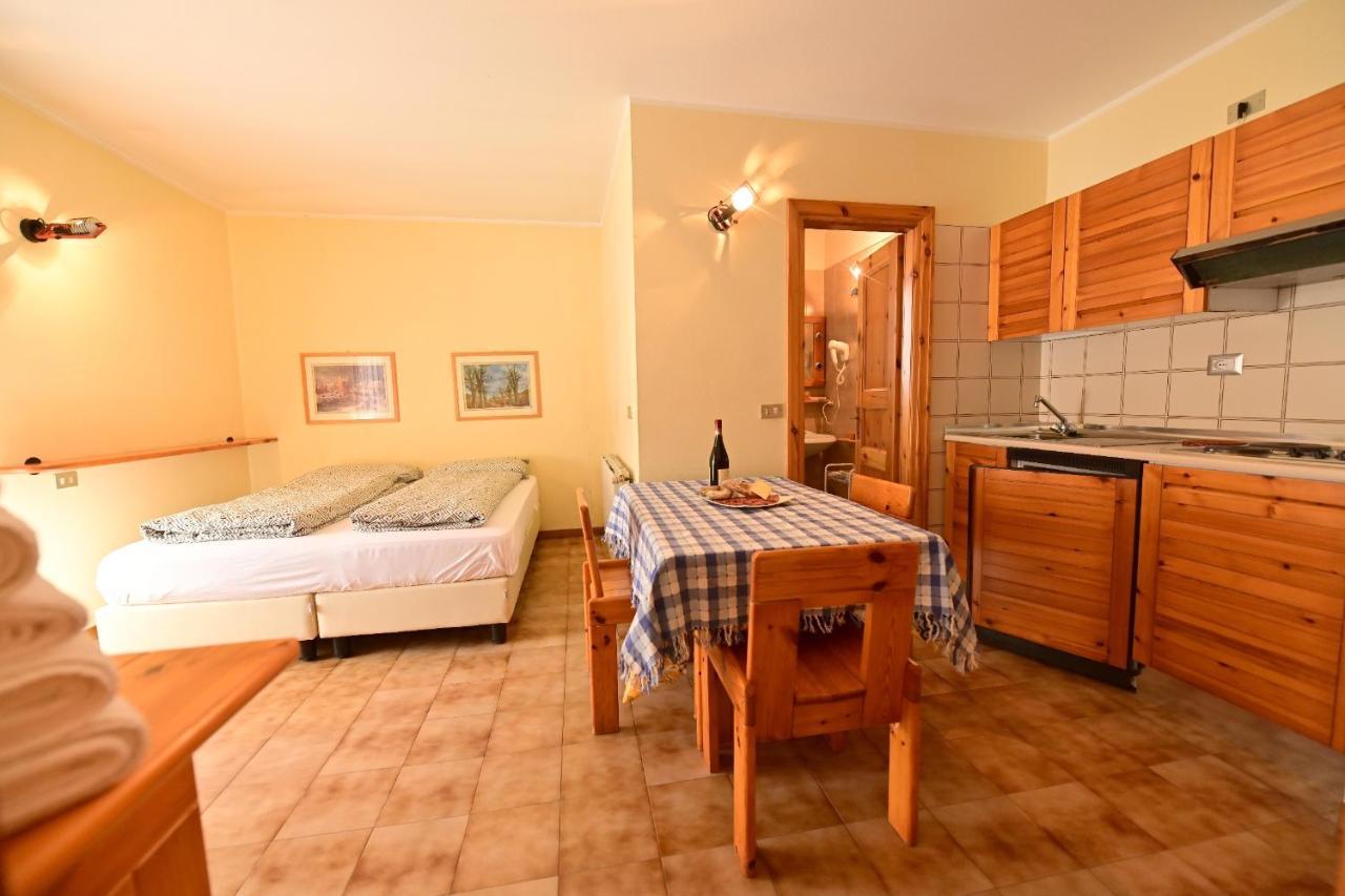 Pradelle Residence Raethia Tra Bormio E Livigno מראה חיצוני תמונה