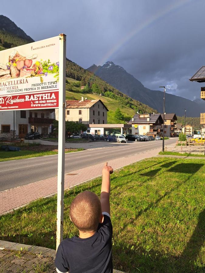 Pradelle Residence Raethia Tra Bormio E Livigno מראה חיצוני תמונה