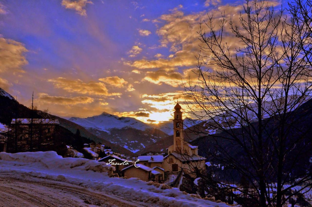 Pradelle Residence Raethia Tra Bormio E Livigno מראה חיצוני תמונה