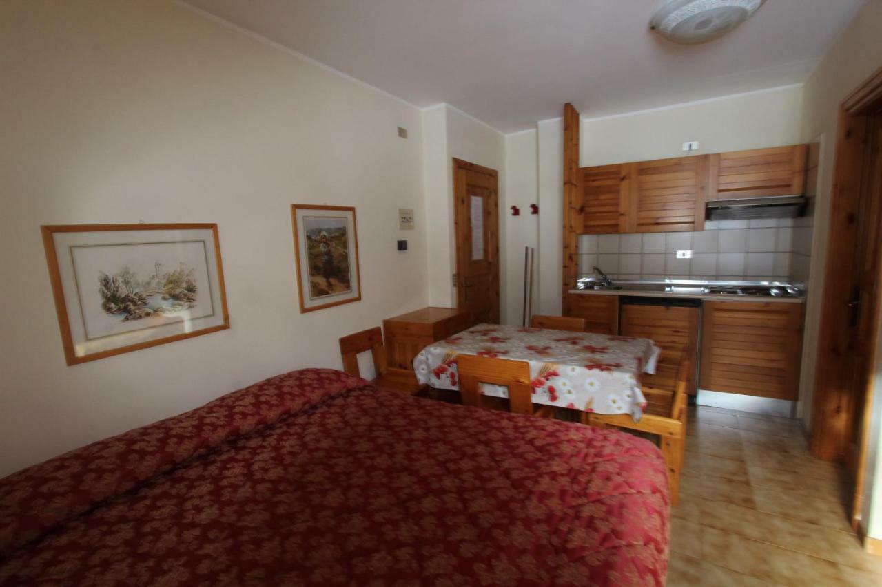 Pradelle Residence Raethia Tra Bormio E Livigno מראה חיצוני תמונה