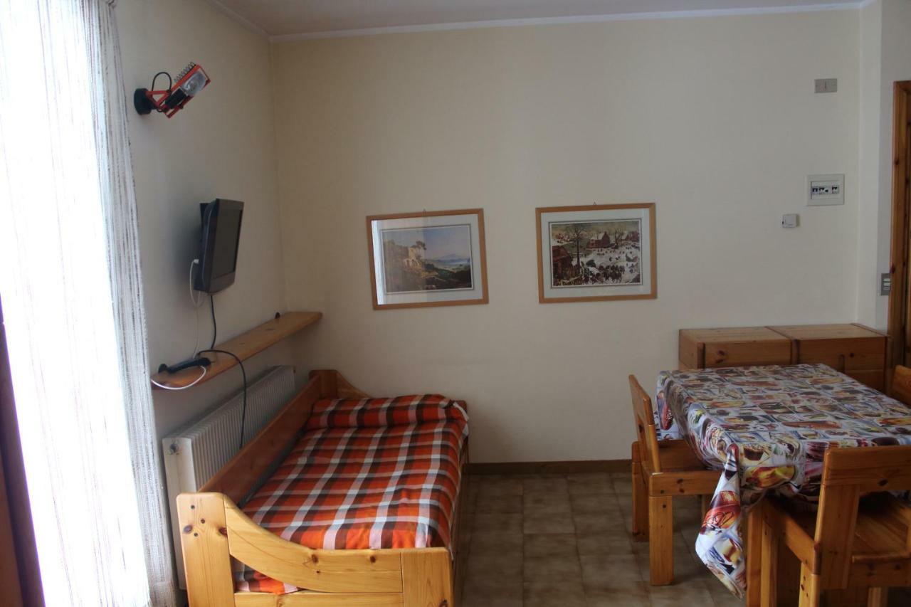 Pradelle Residence Raethia Tra Bormio E Livigno מראה חיצוני תמונה