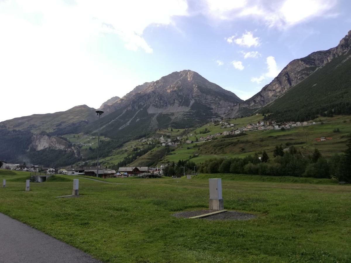 Pradelle Residence Raethia Tra Bormio E Livigno מראה חיצוני תמונה